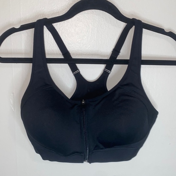 🌲Black Champion Sports Bra! - Picture 2 of 8